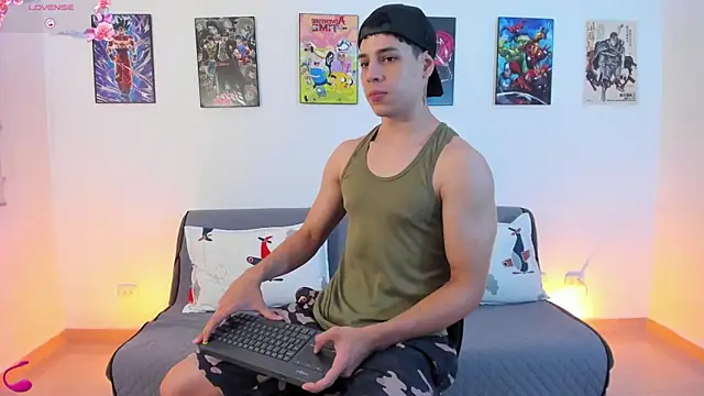 jonathanjoestar  online show from January 8, 2026, 9:39 pm