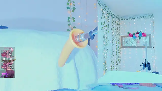 Tiffanny Love  online show from October 2, 2025, 9:27 am