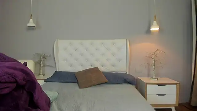 Noah King7 online show from February 26, 2025, 7:31 am