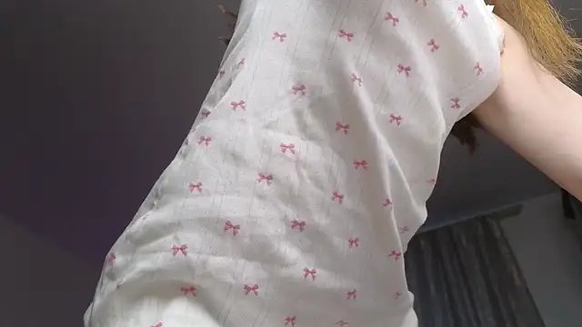 Snapshot of _eva_queen chatting on October 2, 2025, 2:57 pm eva queen online show from October 2, 2025, 2:57 pm