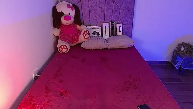 fluffy peit16 online show from November 28, 2025, 12:35 am