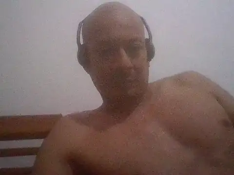 Snapshot of snoppie chatting on February 19, 2026, 2:02 pm snoppie online show from February 19, 2026, 2:02 pm