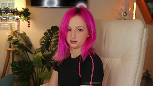 Selena Lily online show from December 14, 2024, 3:25 pm