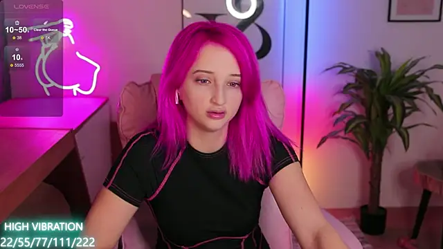 Selena Lily online show from January 26, 2025, 10:35 pm