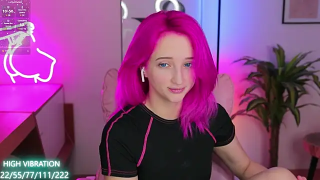 Selena Lily online show from January 30, 2025, 4:24 pm