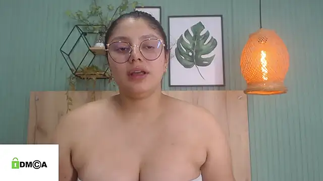 Snapshot of george_jonnes chatting on January 10, 2025, 1:31 pm george jonnes online show from January 10, 2025, 1:31 pm