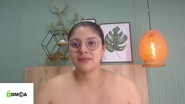 Snapshot of george_jonnes chatting on January 17, 2025, 10:22 am george jonnes online show from January 17, 2025, 10:22 am