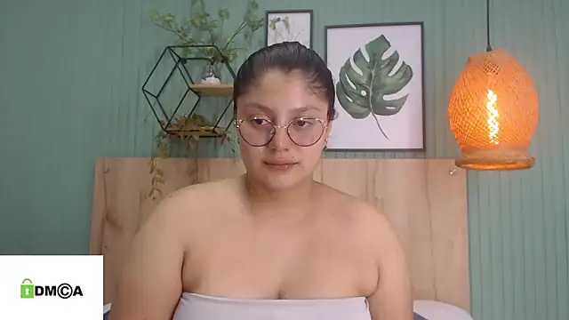 Snapshot of george_jonnes chatting on February 8, 2025, 10:29 am george jonnes online show from February 8, 2025, 10:29 am