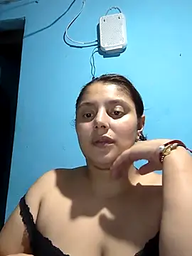 Snapshot of george_jonnes chatting on September 17, 2025, 3:41 am george jonnes online show from September 17, 2025, 3:41 am
