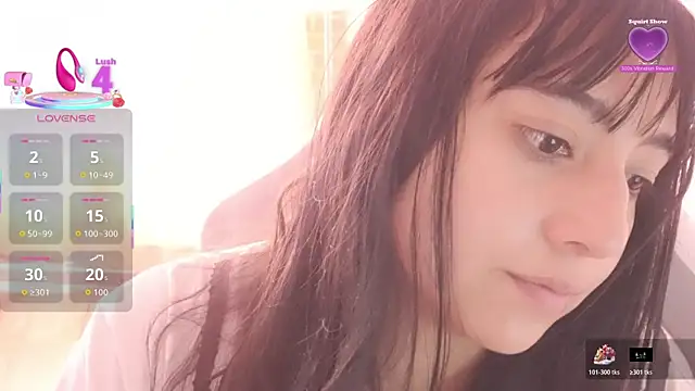 Snapshot of emitaa17228o chatting on June 15, 2026, 6:54 pm emitaa17228o online show from June 15, 2026, 6:54 pm