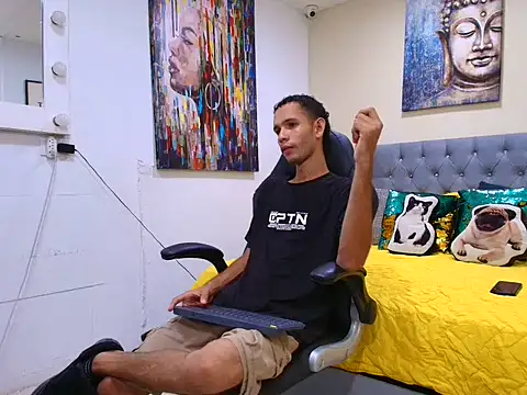 Snapshot of tonny_23cm_ chatting on September 10, 2025, 6:52 pm tonny 23cm online show from September 10, 2025, 6:52 pm