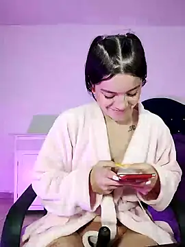 Snapshot of Alice_atm chatting on January 23, 2025, 9:18 pm Alice atm online show from January 23, 2025, 9:18 pm