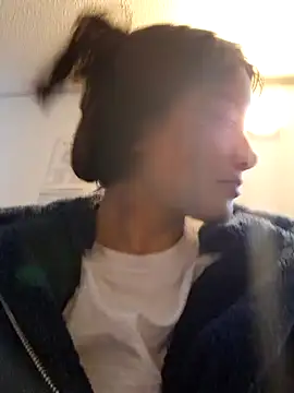 Snapshot of Alice_atm chatting on February 4, 2025, 2:10 pm Alice atm online show from February 4, 2025, 2:10 pm