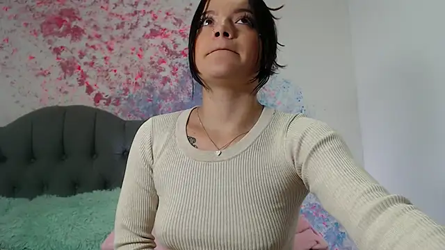 Snapshot of Alice_atm chatting on February 12, 2025, 4:55 pm Alice atm online show from February 12, 2025, 4:55 pm