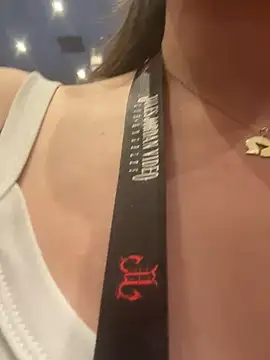 nerdynina online show from January 22, 2025, 9:32 pm