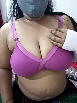 Snapshot of hotlovelygirl chatting on March 14, 2025, 4:40 pm hotlovelygirl online show from March 14, 2025, 4:40 pm