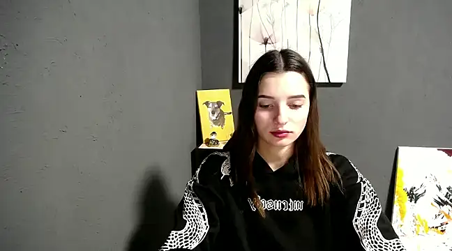 lady olivia  online show from January 18, 2025, 3:59 pm