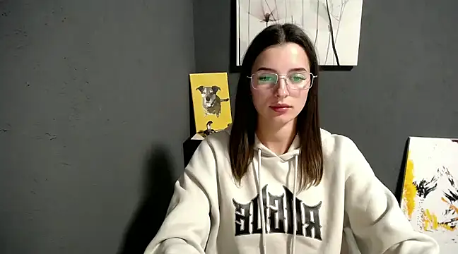 lady olivia  online show from February 12, 2025, 5:16 pm