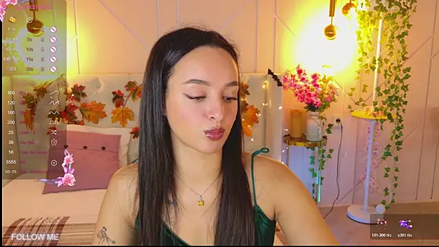 Lolly Neal online show from November 7, 2025, 4:56 am