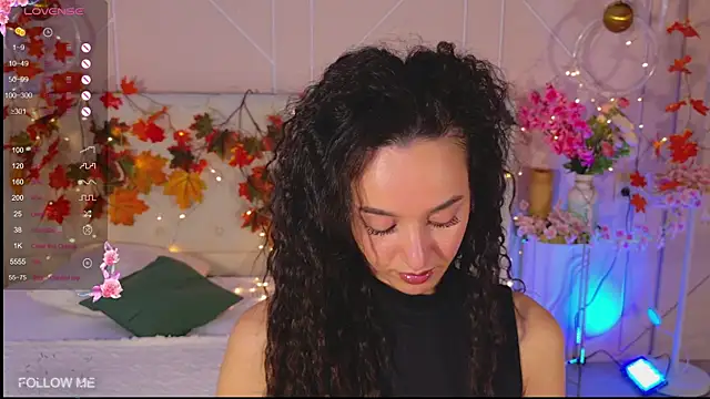 Lolly Neal online show from November 24, 2025, 4:56 am