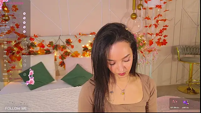 Lolly Neal online show from November 30, 2025, 4:49 am