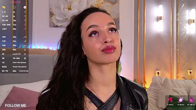 Lolly Neal online show from April 10, 2026, 3:39 pm