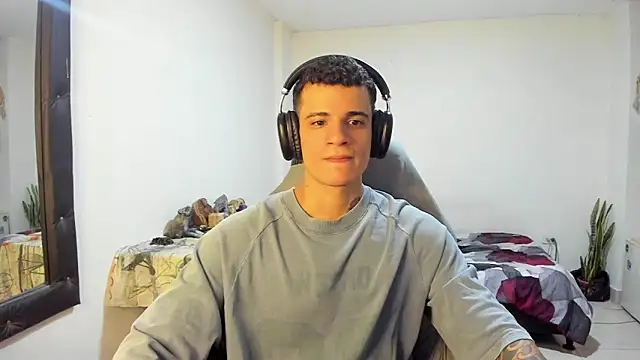 Balo lovers online show from December 2, 2025, 6:47 pm