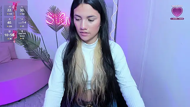 Chiara tay online show from February 2, 2025, 7:14 pm