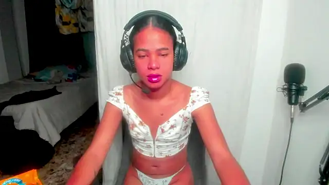 meghanSusexx online show from February 13, 2026, 7:43 pm