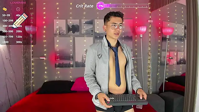 Snapshot of noah_and_rose chatting on December 14, 2025, 7:40 pm noah and rose online show from December 14, 2025, 7:40 pm