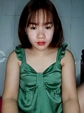 Lini Ery online show from March 7, 2025, 2:56 pm