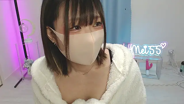 Snapshot of MEI--55 chatting on February 3, 2025, 9:07 pm MEI--55 online show from February 3, 2025, 9:07 pm