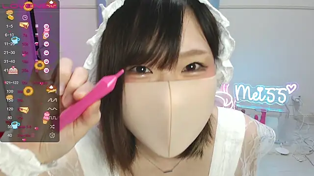 Snapshot of MEI--55 chatting on February 13, 2025, 9:06 pm MEI--55 online show from February 13, 2025, 9:06 pm