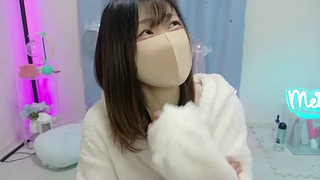 Snapshot of MEI--55 chatting on February 18, 2026, 9:00 pm MEI--55 online show from February 18, 2026, 9:00 pm