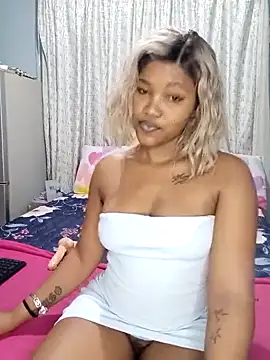 charmainexxx online show from February 24, 2025, 9:31 pm