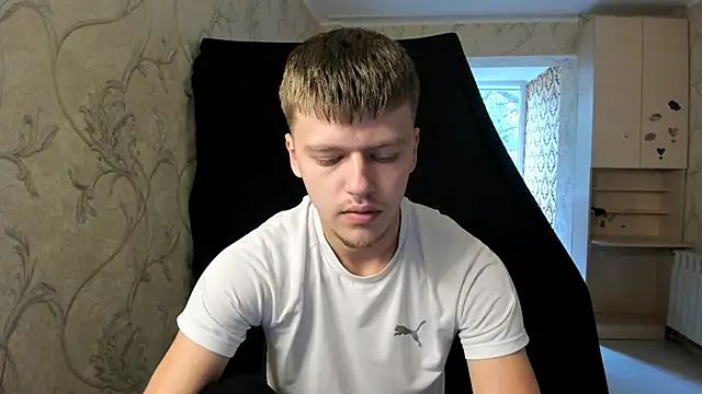 Snapshot of Tomas_Shelbi chatting on September 29, 2025, 7:35 am Tomas Shelbi online show from September 29, 2025, 7:35 am