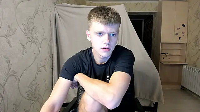 Snapshot of Tomas_Shelbi chatting on October 9, 2025, 8:18 pm Tomas Shelbi online show from October 9, 2025, 8:18 pm