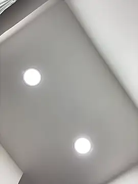 SophiaLaurens online show from March 22, 2025, 11:32 am