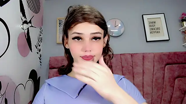 ValeriaAguilar online show from December 14, 2024, 3:15 pm