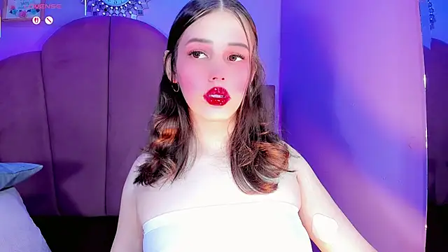 ValeriaAguilar online show from February 9, 2026, 9:52 pm