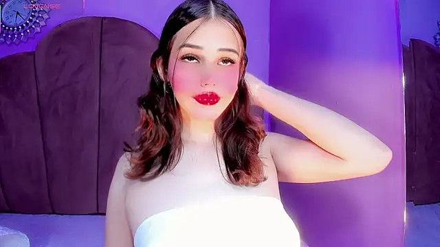 ValeriaAguilar online show from February 27, 2026, 10:10 pm