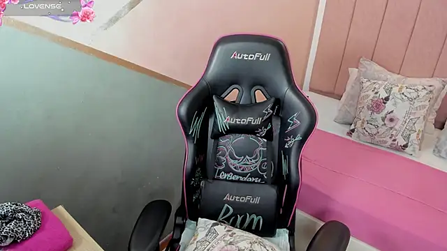 ginebra ness online show from December 7, 2024, 2:24 pm