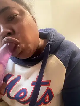 JCCaramelbarbie1 online show from January 19, 2026, 3:27 pm