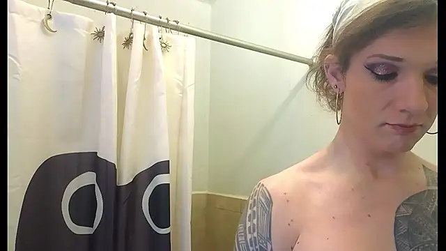 cassiemichellexx online show from February 9, 2026, 9:24 am