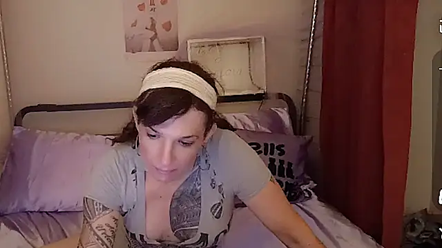 Snapshot of cassiemichellexx chatting on June 18, 2026, 11:03 am cassiemichellexx online show from June 18, 2026, 11:03 am