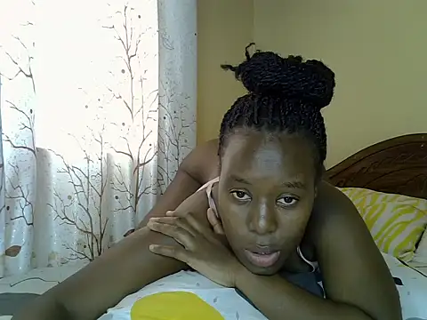 Oliviia  online show from January 23, 2025, 9:39 am