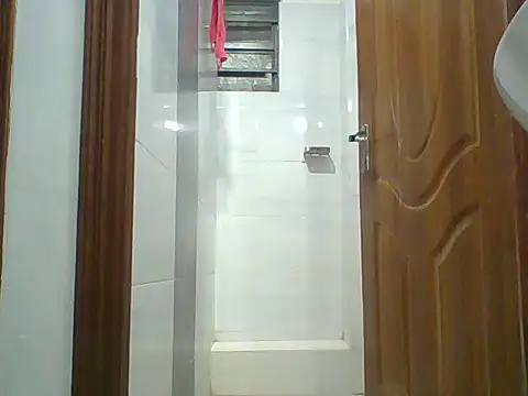 Oliviia  online show from September 11, 2025, 7:25 pm