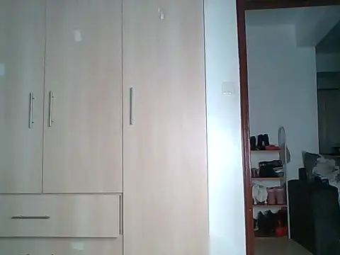 Oliviia  online show from October 15, 2025, 6:02 am