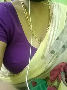 Aishu-tamil09 online show from December 3, 2024, 9:11 am