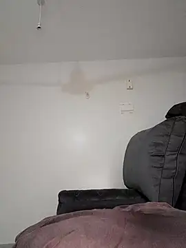 korah01 online show from February 25, 2025, 6:25 am